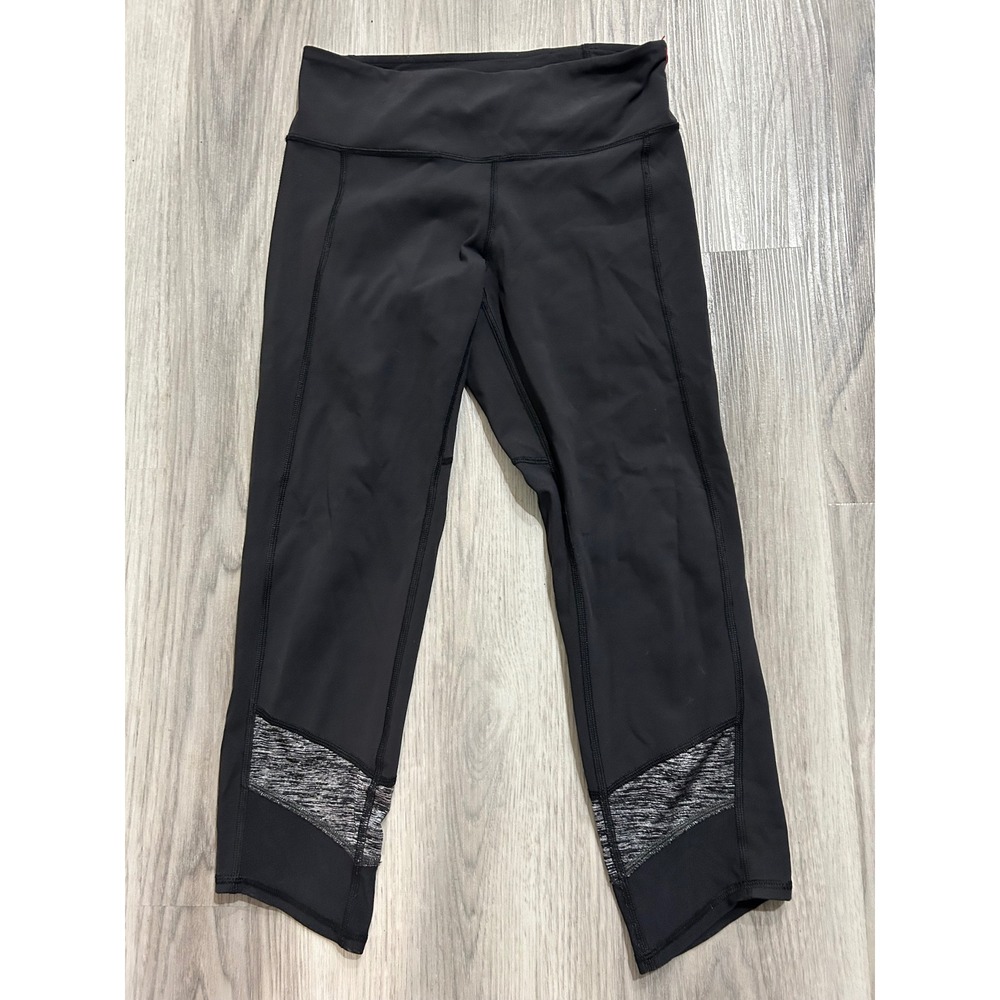 Lululemon Black High Rise Crop Leggings Mesh Panels Space Dye Accents‎ Size 4